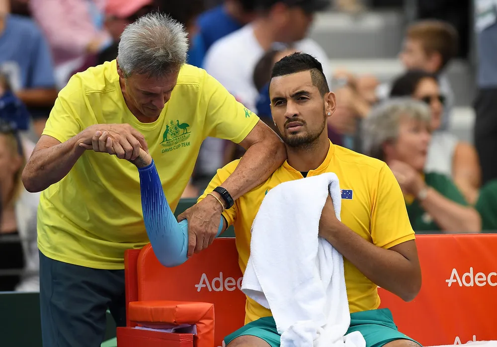 “Đệ ngũ kiếm” đưa tuyển Đức vào tứ kết, Kyrgios giận dữ đập vợt ảnh 1