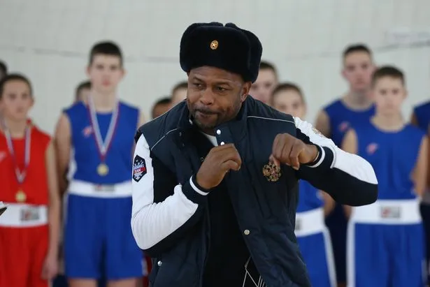 Quyền Anh: Roy Jones Jr thắng trận giã từ sự nghiệp ảnh 2