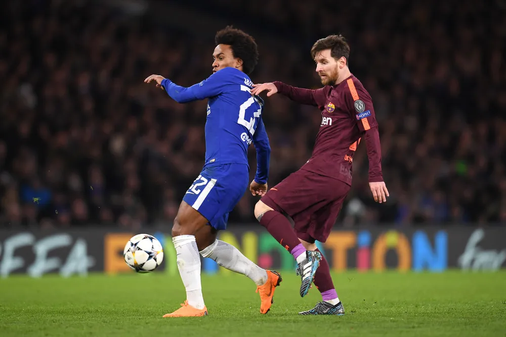 Chelsea – Barcelona 1-1: Willian tỏa sáng, Messi gặp may ảnh 1