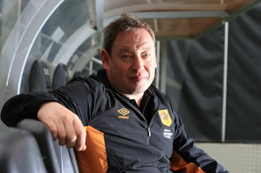 Bạn thân của Abramovich đến đội bóng “sân sau” của Chelsea ảnh 3