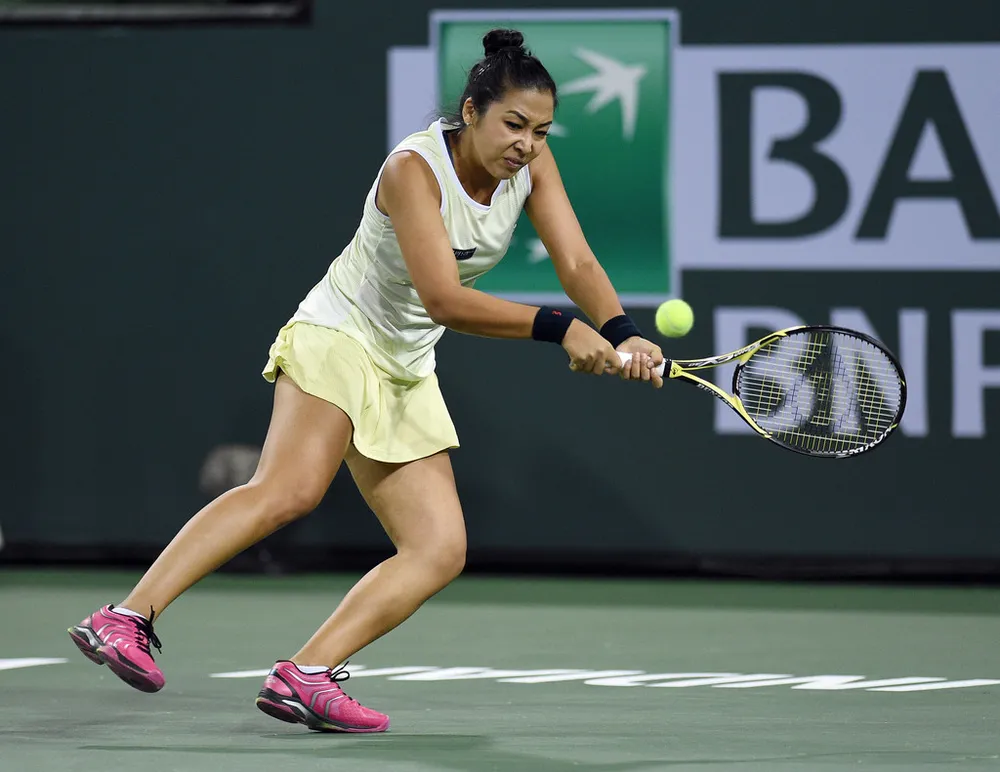 Indian Wells 2018: Hai bà mẹ một con quay lại bằng chiến thắng ảnh 1