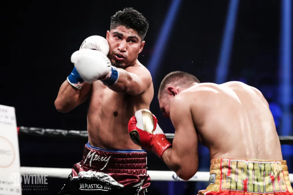 Trận quyền Anh tàn khốc: Cả “chiến tướng” lẫn “bại tướng” đều tổn thương nặng nề ảnh 2