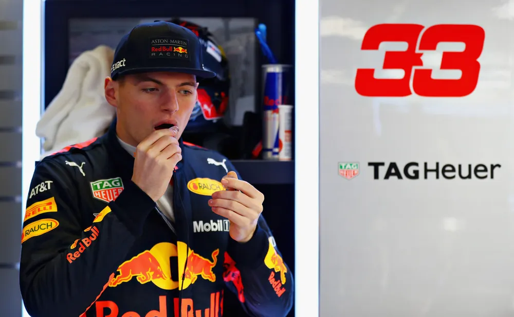 Đua xe F1: Hamilton nhắn nhủ Verstappen: “Muốn vô địch hả? Chờ đi cưng” ảnh 2
