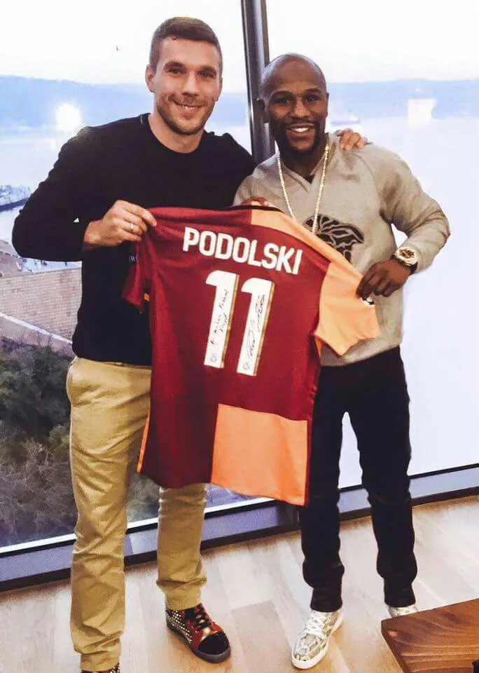 Đấu trường UFC: “Độc cô cầu bại” muốn tái ngộ “Gã Ailen láo xược” trong lồng bát giác ảnh 4