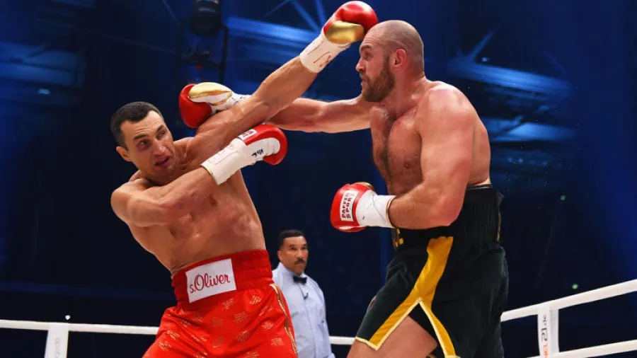 Quyền Anh: Fury muốn bảo vệ đai VĐTG 26 lần, phá kỷ lục của Joe Luis ảnh 1