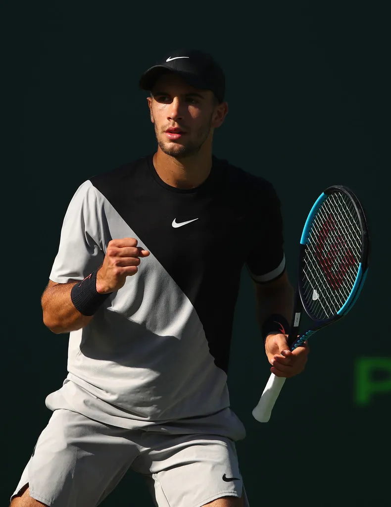 Miami Masters 2018: “Đệ ngũ kiếm” hạ gục “Gã tiểu tử ngổ ngáo” ảnh 2