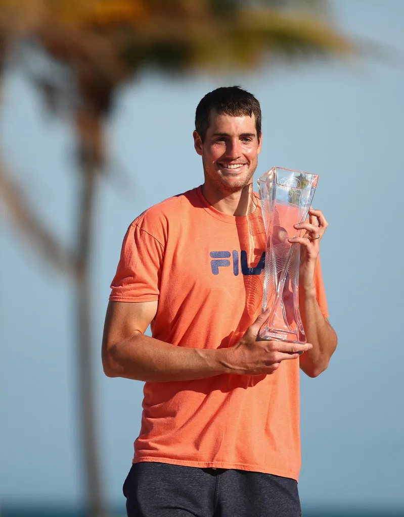 Miami Masters 2018: “Tòa tháp” Isner giành danh hiệu lớn nhất sự nghiệp ảnh 1