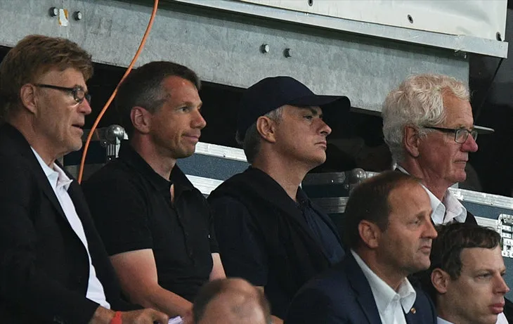 Tuyển Nga dưới thời của Cherchesov: Những tháng ngày sầu thảm ảnh 1