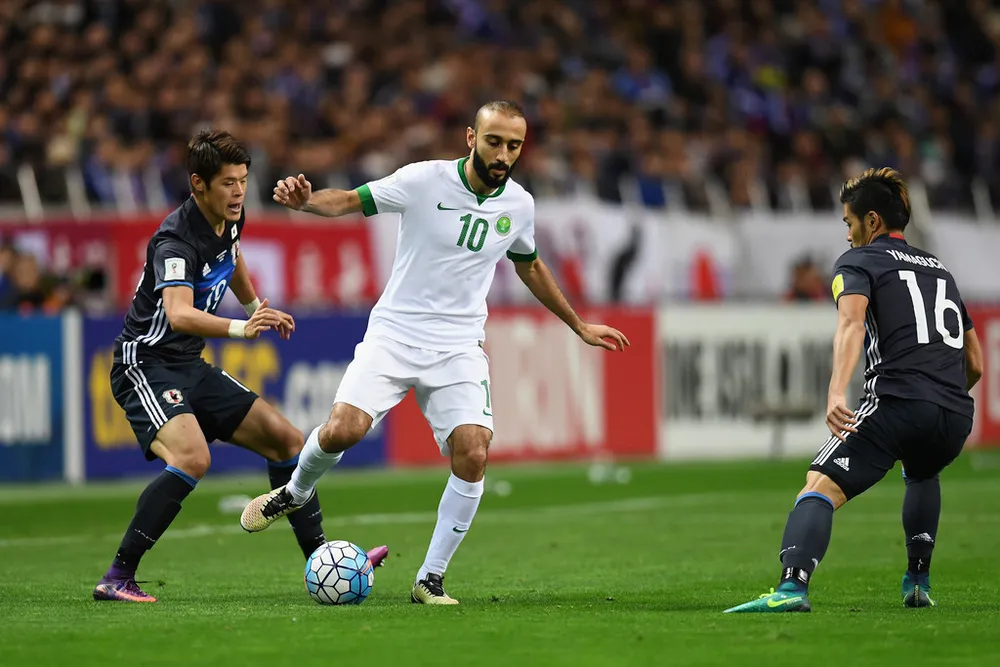 Toàn cảnh bảng A: Tam Anh đại chiến ảnh 4