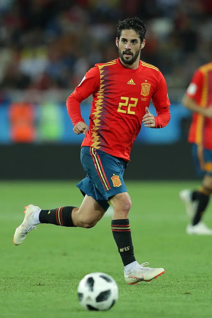 Nga – Tây Ban Nha: “Gấu Nga” đánh bại “Bò tót” bằng cách nào? ảnh 3