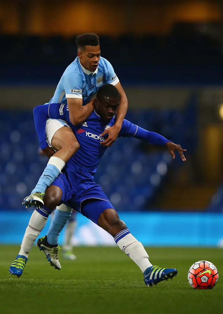 Lampard có thêm “lính đánh thuê” từ Chelsea ảnh 2