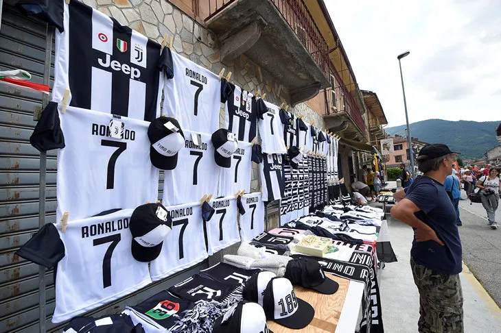 Chọc thủng lưới Juventus, Ronaldo ghi bàn đầu tiên cho… Juventus ảnh 4