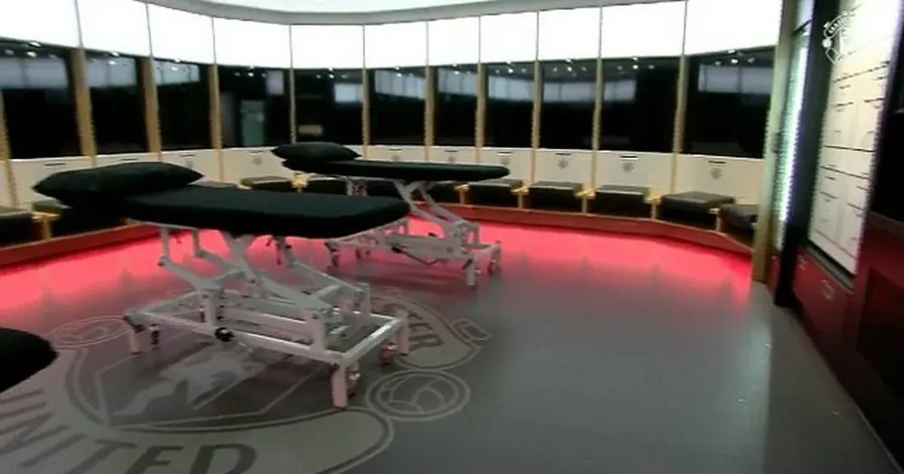 BÊN LỀ: Tổng thống Donald Trump được Chủ tịch FIFA tặng… thẻ đỏ ảnh 2