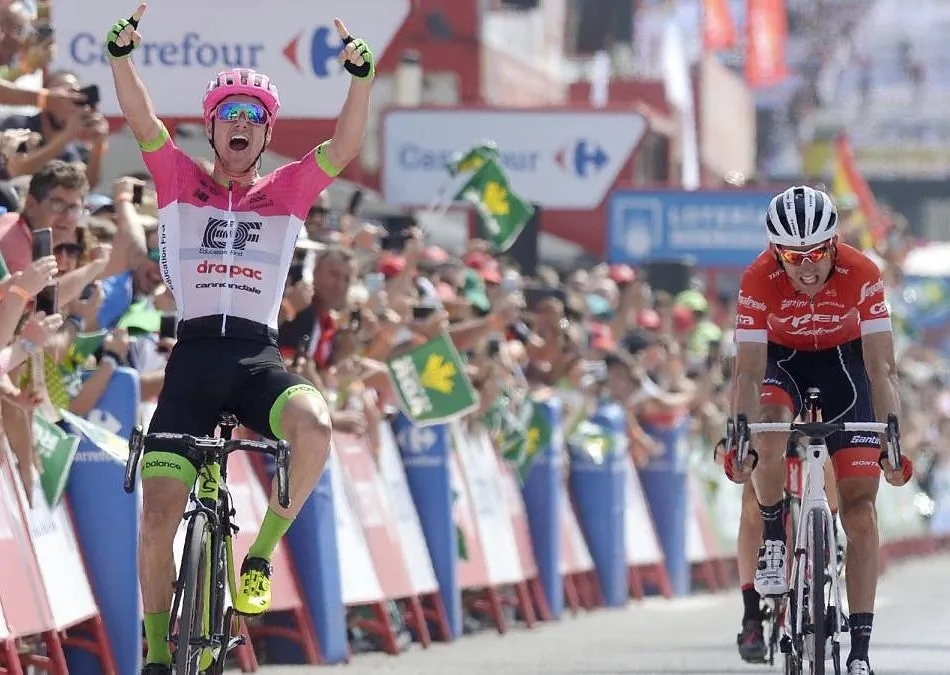 Vuelta a Espana 2018: “Người lạ” Molard chiếm Áo đỏ ảnh 1