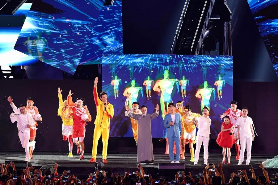 Lễ bế mạc Asiad 2018: Ngập tràn sắc màu về một châu Á đoàn kết và thống nhất ảnh 16