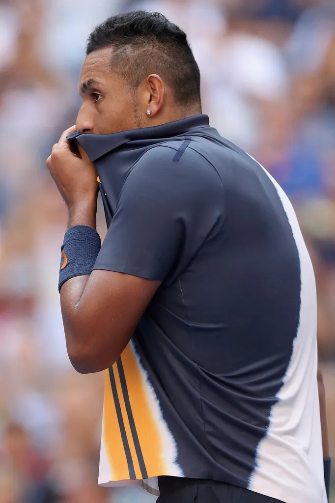 US Open 2018: Federer loại Kyrgios bằng “tuyệt chiêu không tưởng” ảnh 1