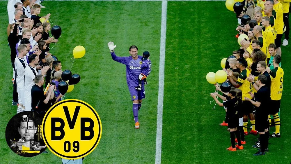 BÊN LỀ: Neymar bị đối thủ và… trọng tài TROLL ngay trên sân ảnh 2