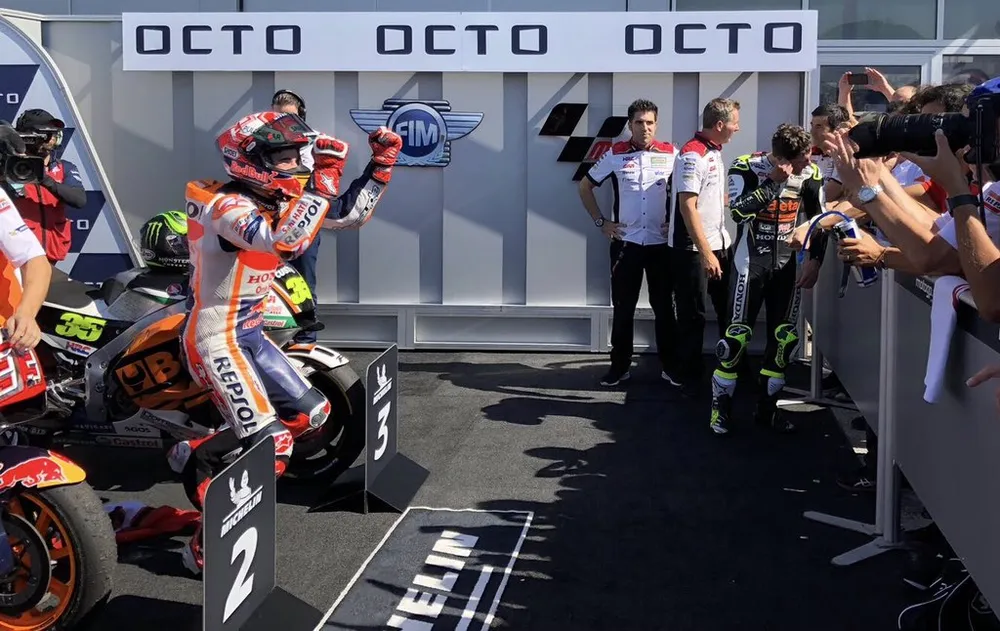 Đua xe mô tô: Đánh bại Marquez, Dovizioso giành chiến thắng ở Misano ảnh 4