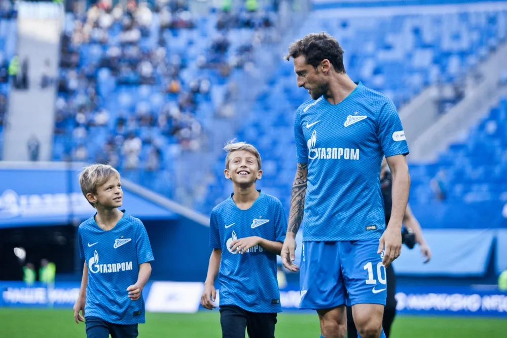 Claudio Marchisio ở Zenit: Khoác áo số 10 vì… Del Piero ảnh 1