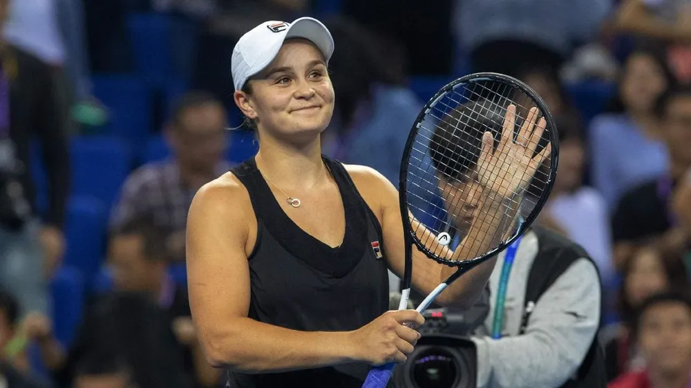 Nhịp điệu WTA Tour: Serena bị phạt 17 ngàn USD vì lỗi phản ứng ở US Open ảnh 2