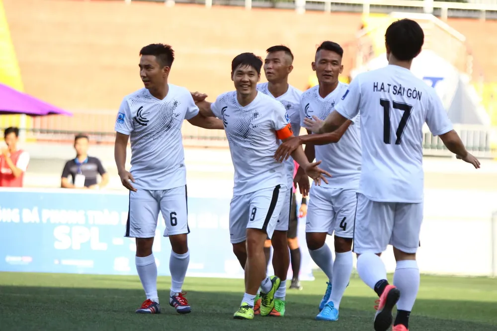 Một ngày với giải phủi số 1 Sài Gòn ảnh 3