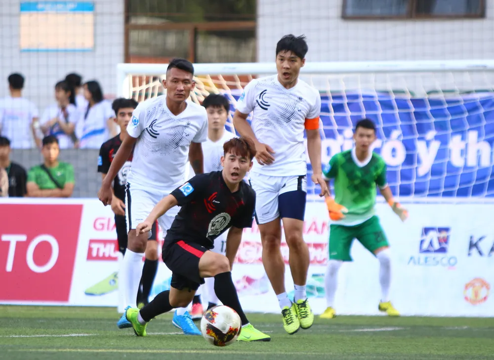 Một ngày với giải phủi số 1 Sài Gòn ảnh 2