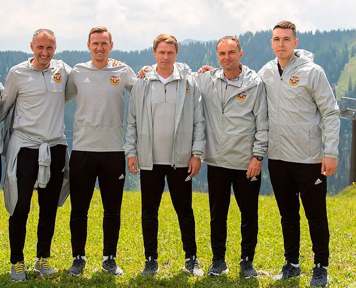 Noi gương Guardiola, Kononov sẽ mang đến lối chơi rực lửa cho Spartak ảnh 2