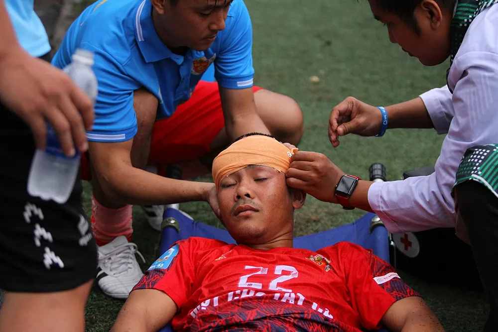 Bơnahria Vĩ (Vĩ 49): Cơn lốc đen trong sân phủi và khát vọng cùng Quốc An - Quốc Michel giành vé tham dự VPL - S2 ảnh 2