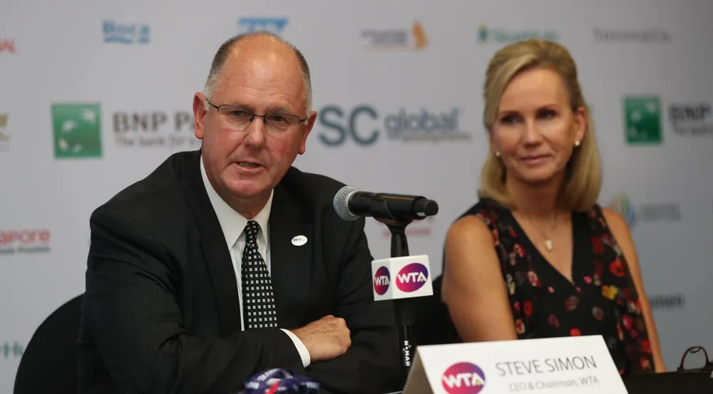 Ông Steve Simon hướng đến 2 mùa giải khó khăn 2021-2022