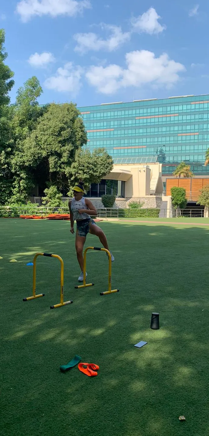 “Công chúa lọ lem” Bianca Andreescu: Chạm mặt “thánh rắc muối”, tràn đầy động lực quay trở lại vào năm sau ảnh 3