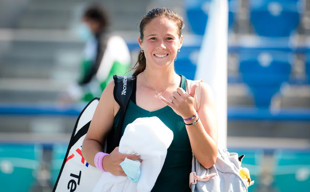 Kết quả Abu Dhabi Open (9-1-2021) - Svitolina hạ Zvonareva trong “trận đại chiến Nga - Ukraine” ảnh 1