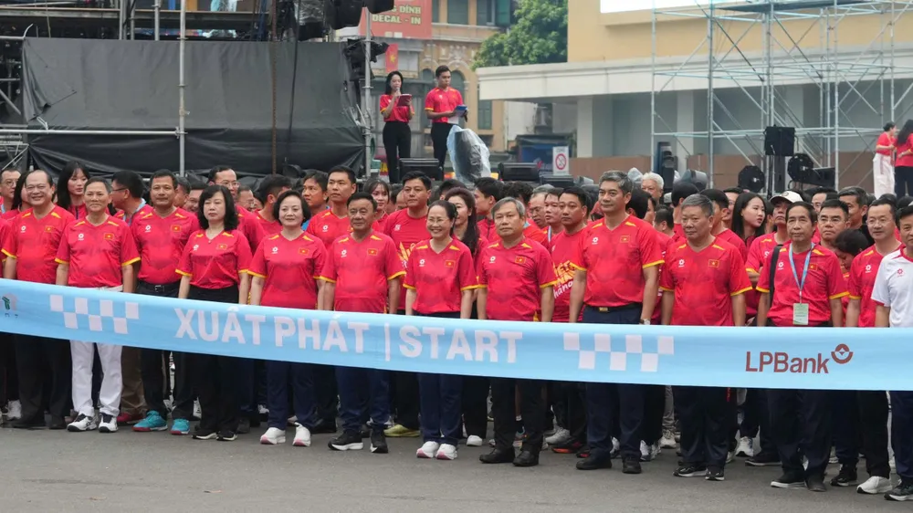 Lan tỏa phong trào toàn dân tập luyện thể thao vì một Việt Nam khỏe mạnh (2).jpg