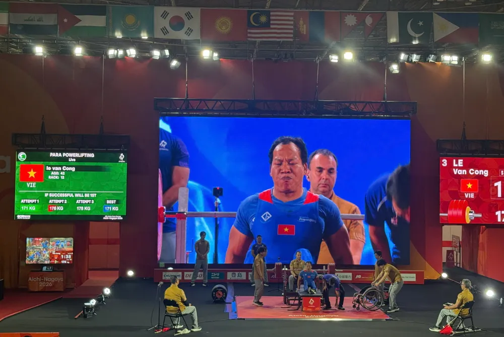 Lê Văn Công mở hàng huy chương cho Việt Nam tại Asian Para Games 5 (2).jpg