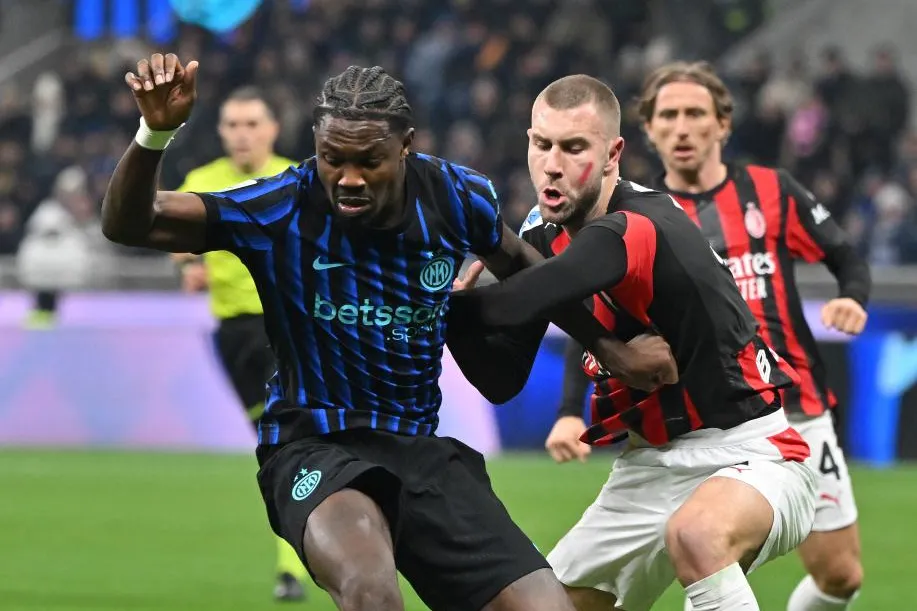 Derby thành Milan là cuộc chiến không khoan nhượng. Ảnh: THX