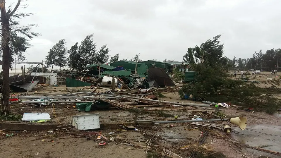 Nguy cơ vỡ đê Mai Giang, biển Cửa Lò tan hoang ảnh 5