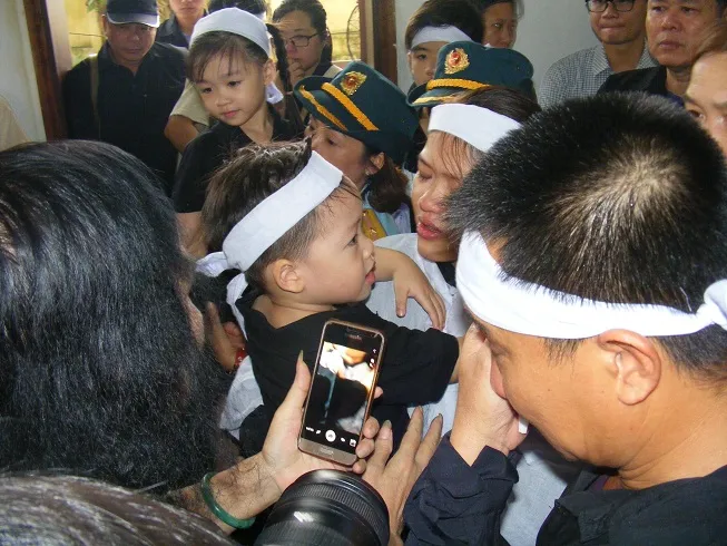 Lễ truy điệu 2 phi công hy sinh trong khi làm nhiệm vụ bay huấn luyện ảnh 7