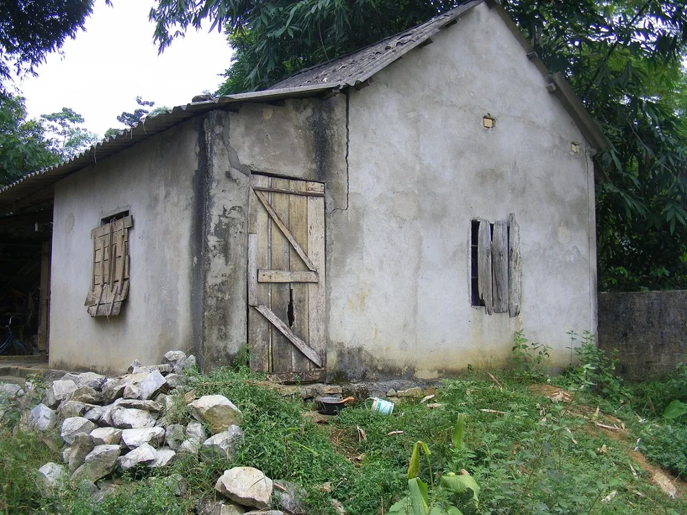 Bố mẹ bỏ đi biệt tích, 2 con bơ vơ ảnh 2