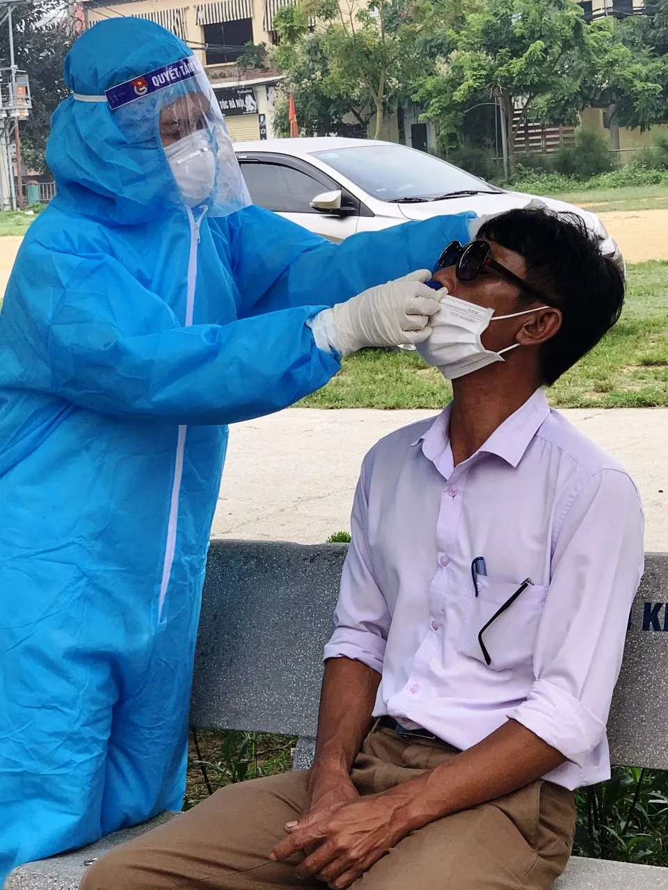 Nghệ An, Thanh Hóa: Cách ly 1.900 hộ dân, gần 2.000 học sinh, giáo viên  ảnh 2