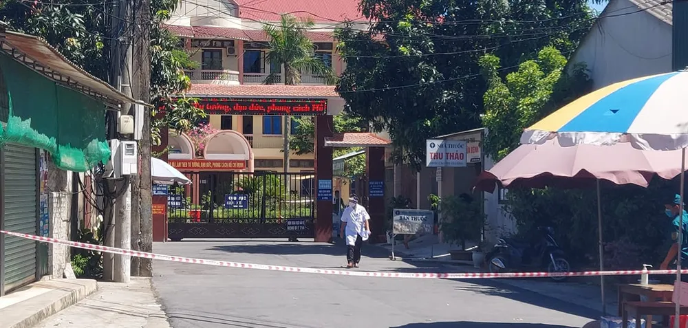 TP Vinh (Nghệ An) ngày đầu cách ly xã hội theo Chỉ thị 16  ảnh 8