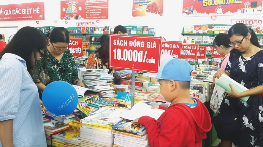 2017年暑期特價書展（圖片來源：海韻）