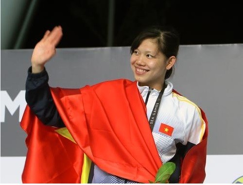 阮氏映圓領獎牌。