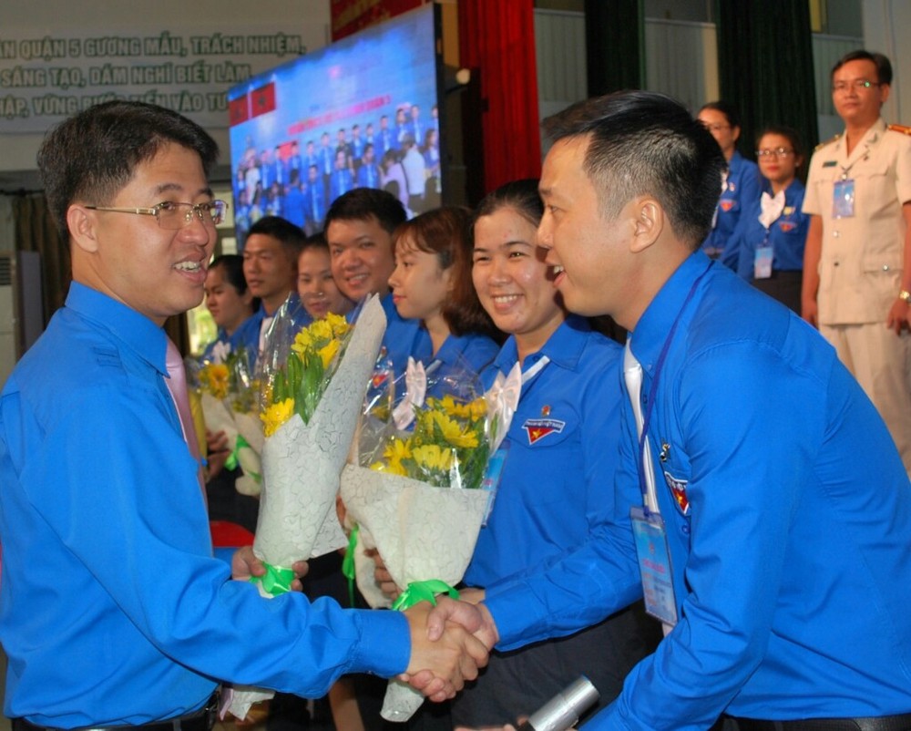 共青團第五郡郡委代表大會圓滿結束 ảnh 1