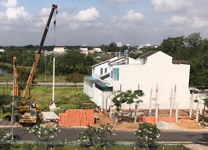 在線申請簽發建築許可證既省時又能限制弊端。