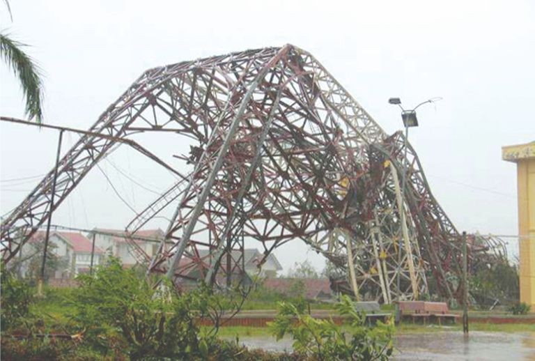 10號颱風肆虐中部各省 ảnh 2