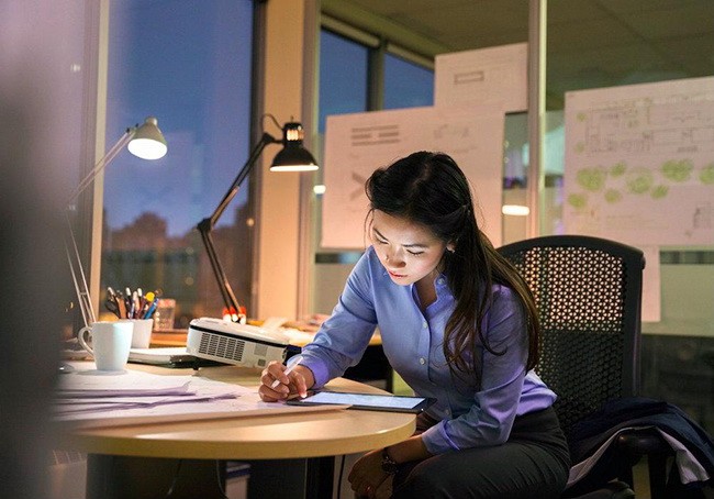 怎麼把熬夜傷害降到最低