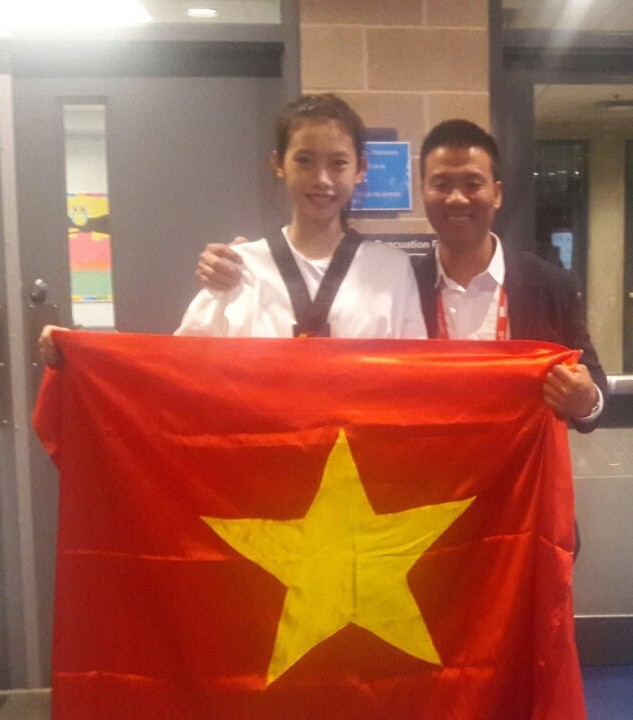 跆拳道女選手胡氏金銀(左)。