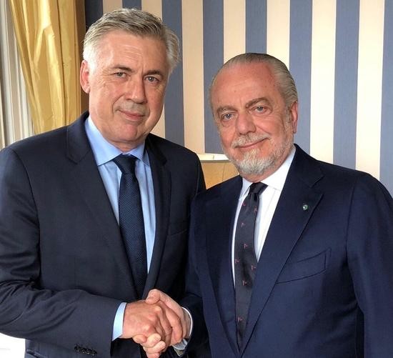 安切洛蒂（左）。