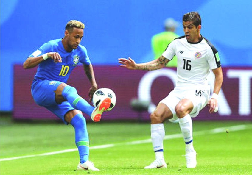 內馬爾射入2比0。