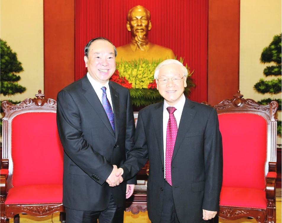 阮富仲總書記昨(5)日下午在黨中央辦事處接見了正在訪問我國並出席第十四次越中兩黨理論研討會的中國共產黨中央政治局委員、黨中央書記處書記、中央宣傳部長、中國共產黨代表團團長黃坤明。