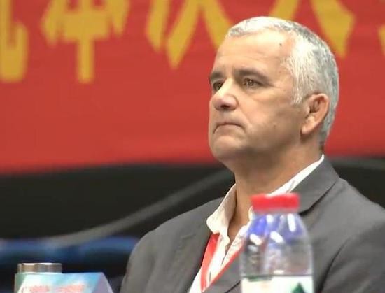 法國人米隆‧讓‧皮埃爾。